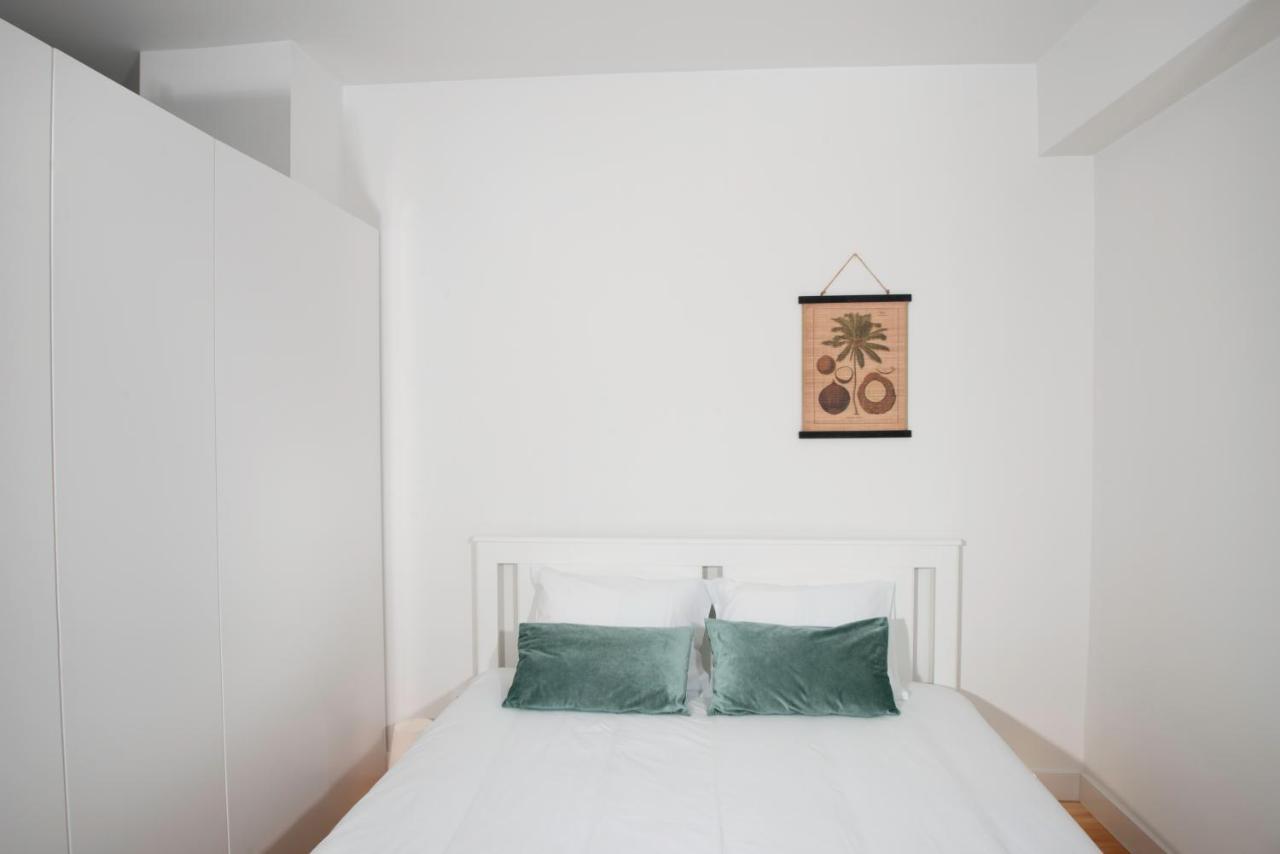 Guest H4U - Porto Batalha City Center Екстериор снимка