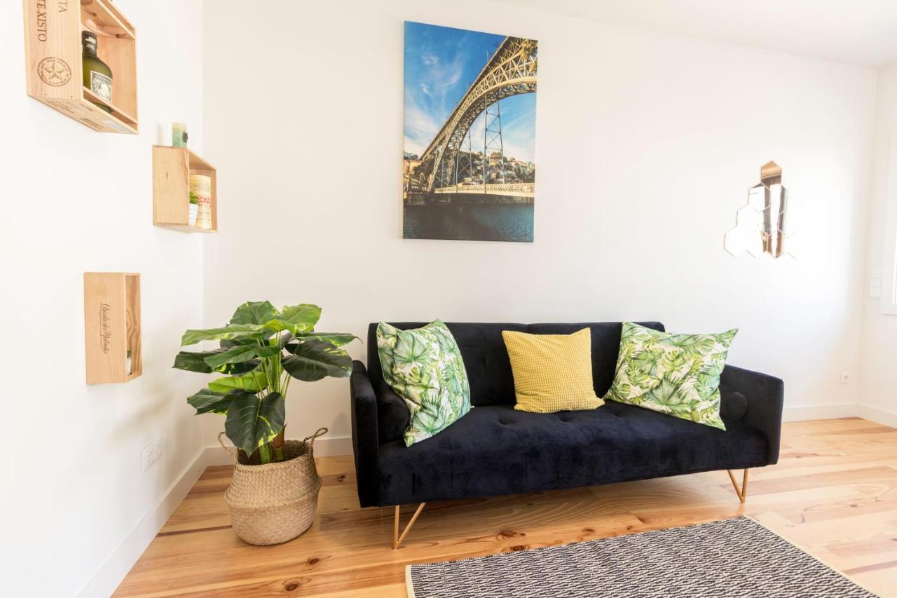 Guest H4U - Porto Batalha City Center Екстериор снимка