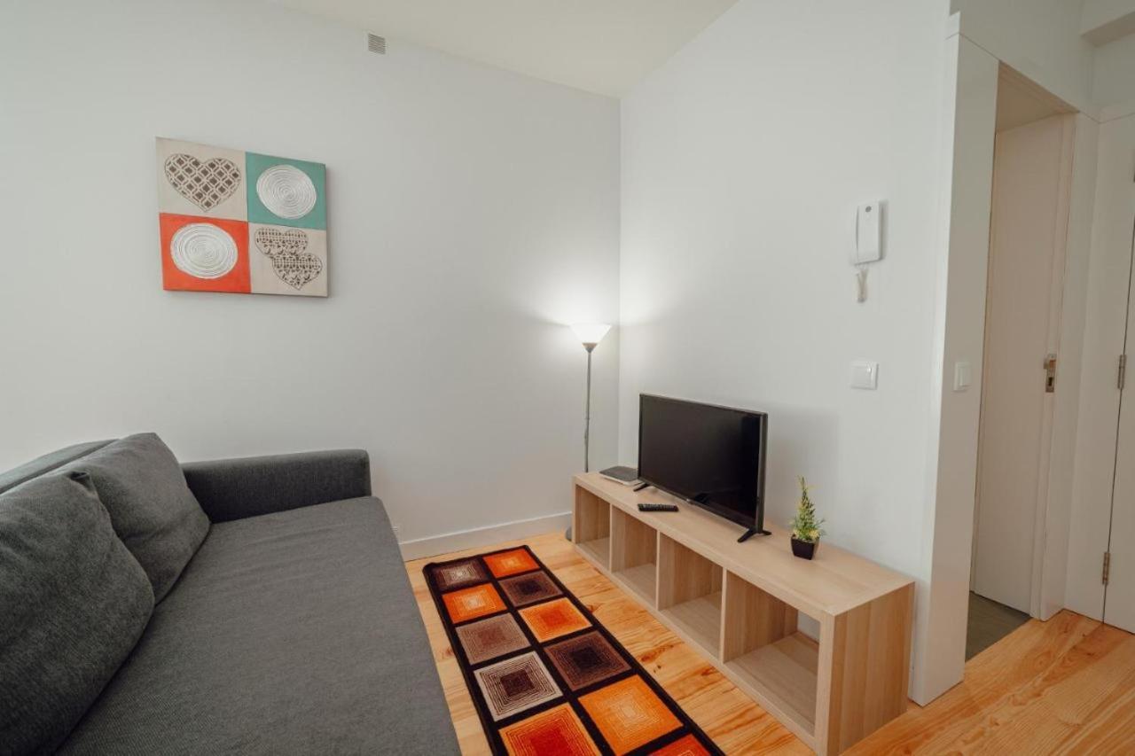 Guest H4U - Porto Batalha City Center Екстериор снимка