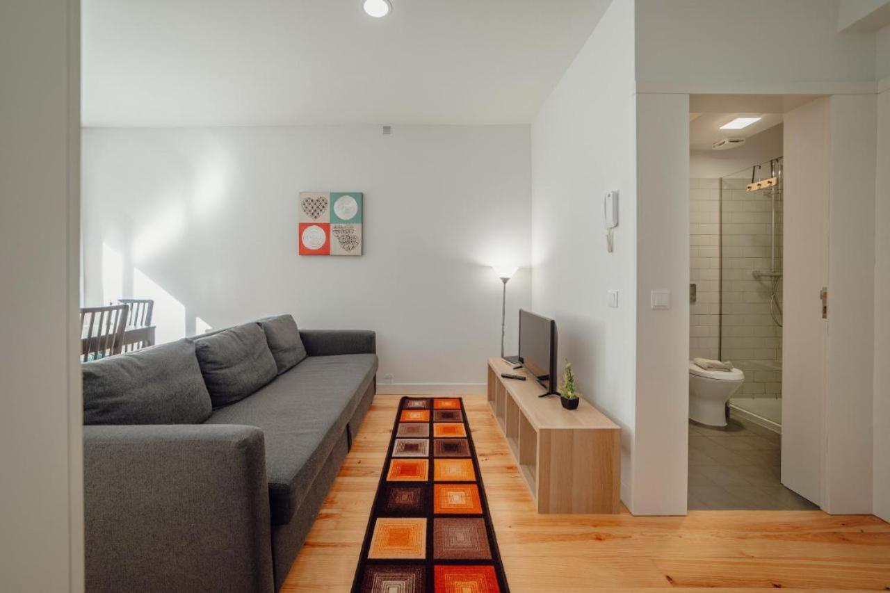 Guest H4U - Porto Batalha City Center Екстериор снимка