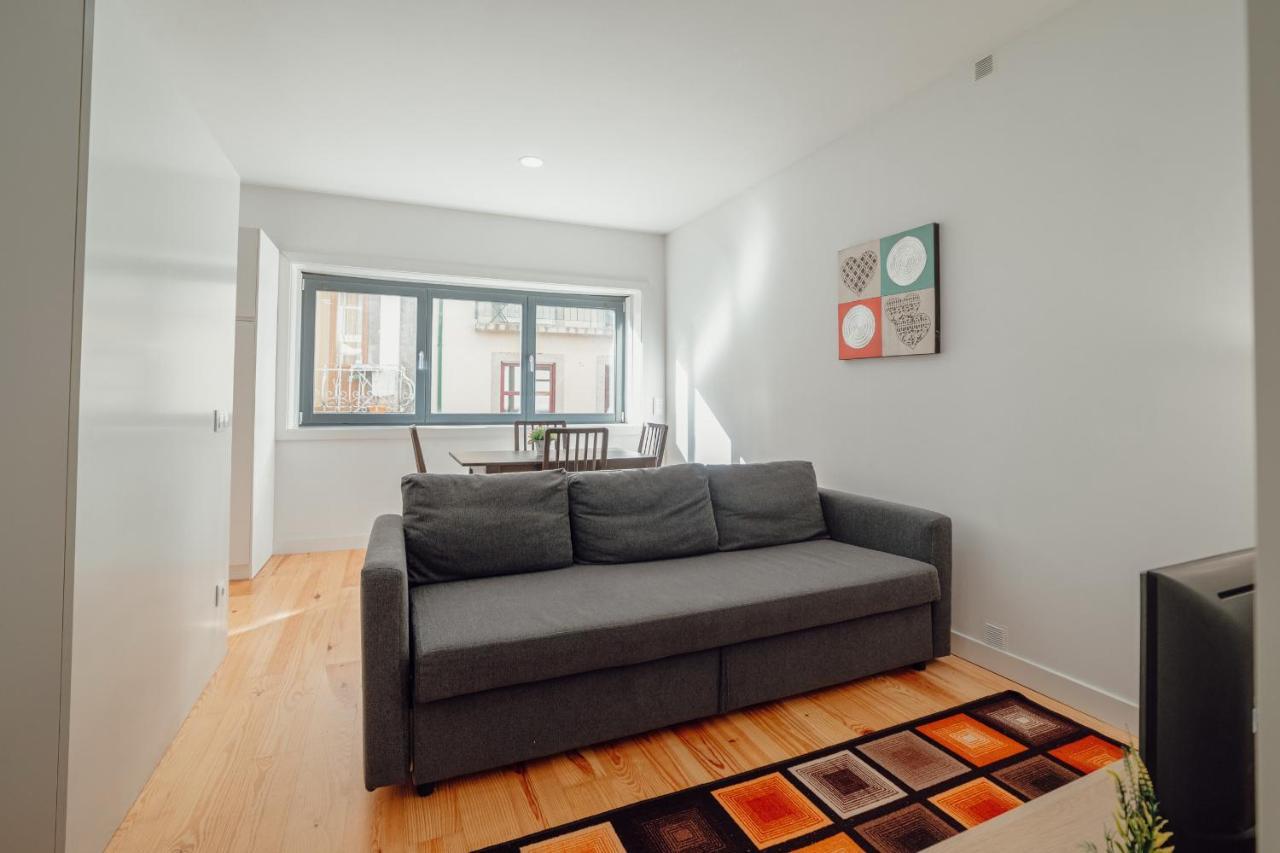 Guest H4U - Porto Batalha City Center Екстериор снимка