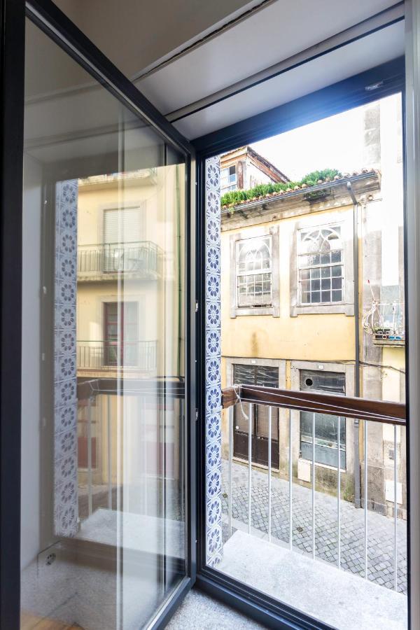Guest H4U - Porto Batalha City Center Екстериор снимка